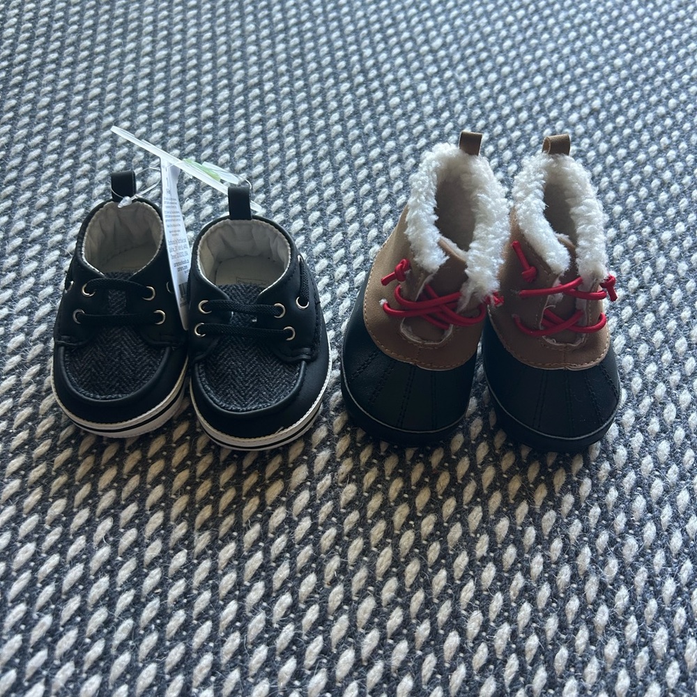 Set of 2 Carters Baby Shoes